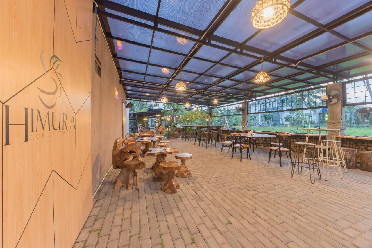 Urbanview Hotel Khayrizsan Tasikmalaya By Reddoorz מראה חיצוני תמונה